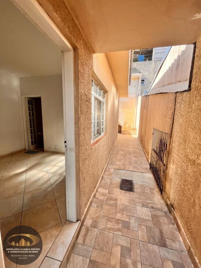 Casa, 1 quarto, 88 m² - Foto 2